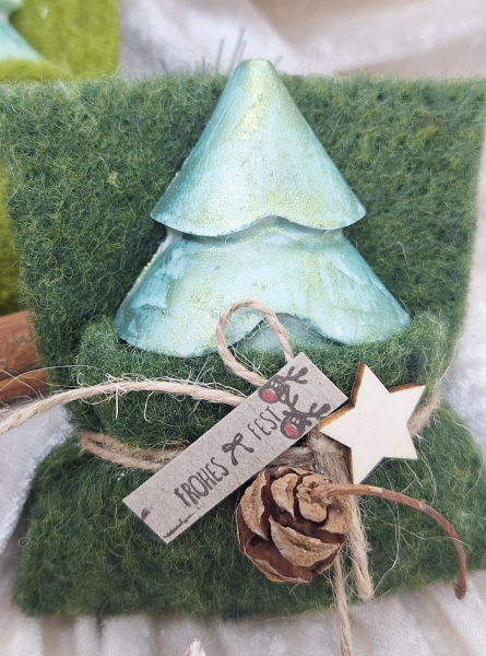 Bäumchen im Filzmantel Zimtäpfelchenduft