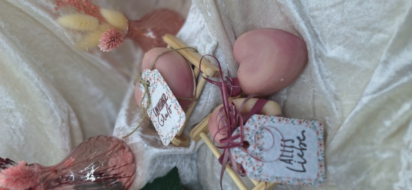 Geschenkeseife für Valentinstag, Weltfrauentag und Muttertag